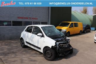 Renault Twingo 1.0 SCe Exprsession picture 2