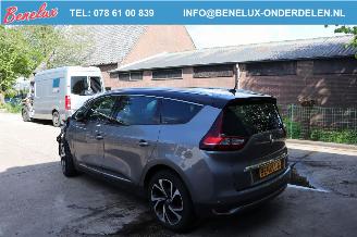 Renault Grand-scenic 1.5 Dci Bose Hybrid Assist picture 4