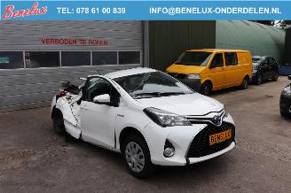 Toyota Yaris 1.5 Hybrid Business Plus picture 2