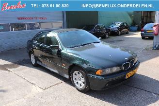 BMW 5-serie 525 D picture 2
