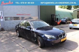 BMW 5-serie 520i Executive picture 2