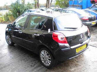 Renault Clio 1.2 tce 5d picture 4