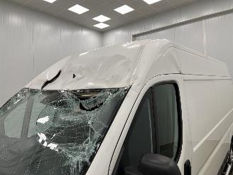 Citroën Jumper 35 2.2 BlueHDi 165 L3H2 Navi Clima picture 18