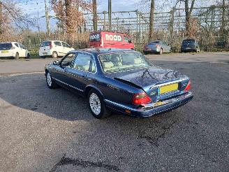 Jaguar Xj-6 XJ6 (X300) Sedan 3.2 24V (9JPGRB) [155kW] picture 4
