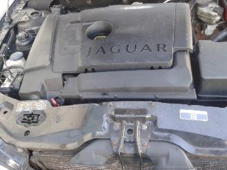 Jaguar X-type sedan 2.0 d 16v (fmba)  (07-2003/10-2005) picture 3