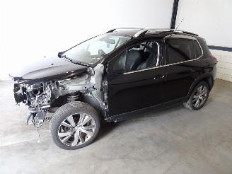 Peugeot 2008 1.2 THP picture 3