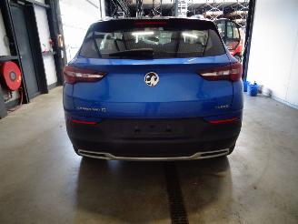 Opel Grandland 1.2 THP AUTOMAAT picture 2