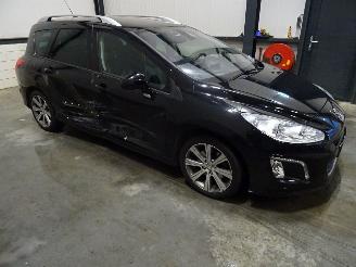 Peugeot 308 sw 1.6 THP picture 4