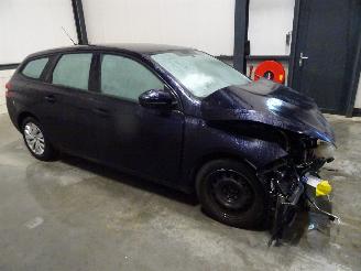 Peugeot 308 1.2 thp picture 1