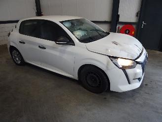 Sloopauto Peugeot 208 1.2VTI 2021/2