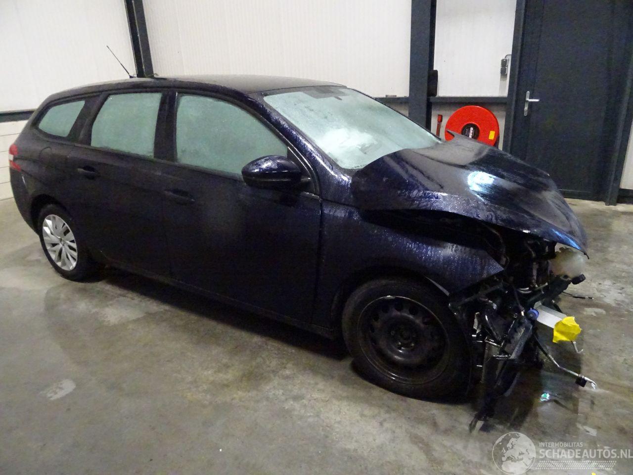Peugeot 308 1.2 thp