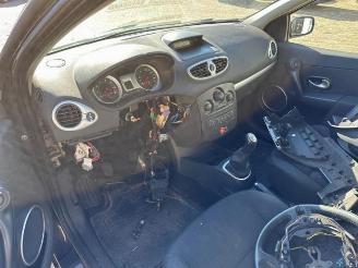 Renault Clio Clio III (BR/CR), Hatchback, 2005 / 2014 1.2 16V TCe 100 picture 4