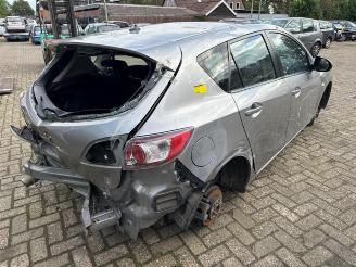 Mazda 3  picture 7