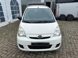 Daihatsu Cuore Cuore (L251/271/276), Hatchback, 2003 1.0 12V DVVT picture 2