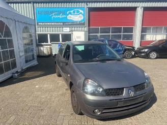 demontáž osobní automobily Renault Clio Clio II (BB/CB), Hatchback, 1998 / 2016 1.2 2003/2