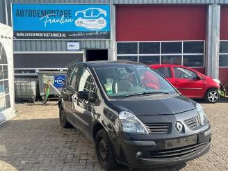 Coche siniestrado Renault Modus Modus/Grand Modus (JP), MPV, 2004 / 2012 1.6 16V 2007/10