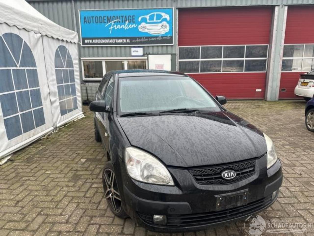 Kia Rio Rio II (DE), Hatchback, 2005 / 2011 1.4 16V
