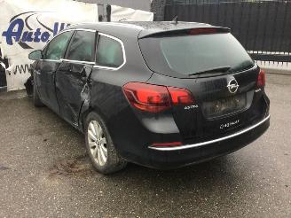 Opel Astra 1.6 Sports Tourer picture 4