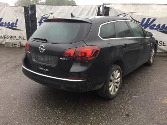 Opel Astra 1.6 Sports Tourer picture 3