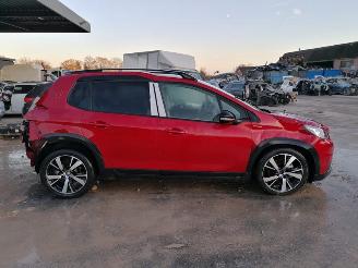 Peugeot 2008 1.2 Turbo picture 10