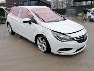 Opel Astra 1.4 Turbo picture 4