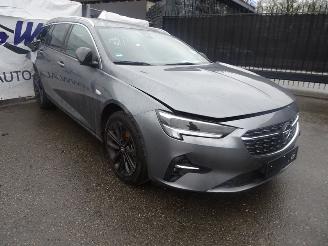 Opel Insignia 1.5 Business Elegance Sports Tourer picture 2