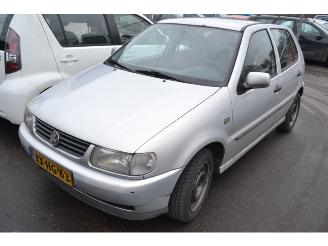 Volkswagen Polo 1.9 D picture 1