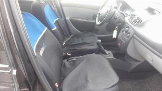 Renault Clio Clio III (BR/CR), Hatchback, 2005 / 2014 1.4 16V picture 8