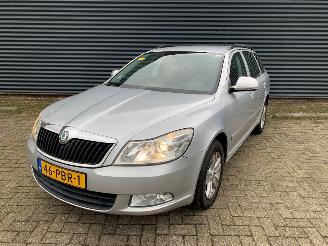skadebil auto Skoda Octavia  2011/1