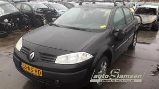 disassembly passenger cars Renault Mégane Megane II (LM), Sedan, 2003 / 2010 1.6 16V 2004/2