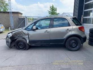 Fiat Sedici Sedici (189), SUV, 2006 / 2014 1.6 16V Emotion 4x4 picture 4