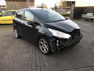 Coche accidentado Ford B-Max B-Max (JK8) MPV - 1.0 EcoBoost 12V 100 MPV  Benzine 999cc 74kW (101pk) FWD 2012-06  SFJA 2013/2