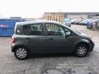 Renault Modus Modus/Grand Modus (JP), MPV, 2004 / 2012 1.6 16V picture 3