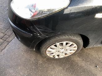 Hyundai   picture 2