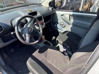 Toyota Aygo Aygo (B10), Hatchback, 2005 / 2014 1.0 12V VVT-i picture 6