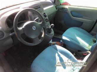 Fiat Panda Panda (169), Hatchback, 2003 / 2013 1.2 Fire picture 6