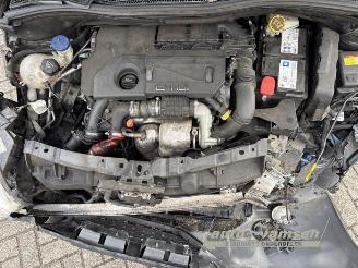 Peugeot 208 208 I (CA/CC/CK/CL), Hatchback, 2012 / 2019 1.6 e-HDi FAP picture 7