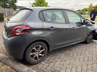 Peugeot 208 208 I (CA/CC/CK/CL), Hatchback, 2012 / 2019 1.6 e-HDi FAP picture 5
