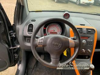 Opel Agila Agila (B), MPV, 2008 / 2014 1.0 12V picture 8