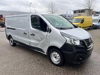 dommages fourgonnettes/vécules utilitaires Renault Trafic NV300 1.6 DCI 88KW L2H1 LANG KLIMA EURO6 2020/8
