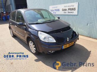 Coche siniestrado Renault Mégane  2006/11