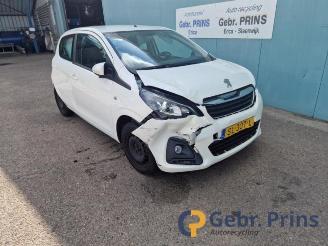Damaged car Peugeot 108 108, Hatchback, 2014 1.0 12V 2018/4