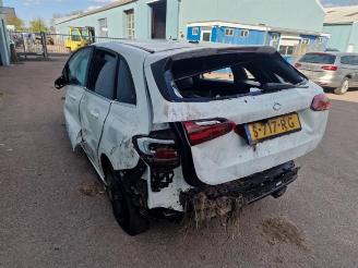 Mercedes B-klasse B (W247), Hatchback, 2018 / 2025 2.0 B-200d picture 3