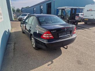 Mercedes C-klasse C (W203), Sedan, 2000 / 2007 2.2 C-200 CDI 16V picture 4