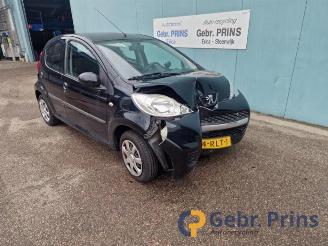 rozbiórka samochody osobowe Peugeot 107 107, Hatchback, 2005 / 2014 1.0 12V 2011/6