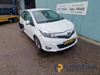 Salvage car Toyota Yaris Yaris III (P13), Hatchback, 2010 / 2020 1.0 12V VVT-i 2014/3