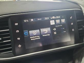 Peugeot 308 308 (L3/L8/LB/LH/LP), Hatchback 5-drs, 2013 / 2021 1.6 BlueHDi 120 picture 9