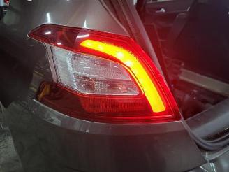 Peugeot 308 308 (L3/L8/LB/LH/LP), Hatchback 5-drs, 2013 / 2021 1.6 BlueHDi 120 picture 11