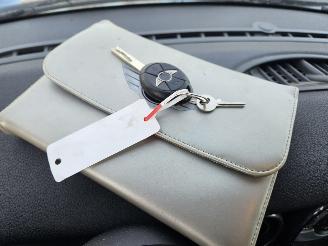 Mini One 1.6 16V One Cabrio  Benzine 1.598cc 66kW (90pk) FWD picture 16