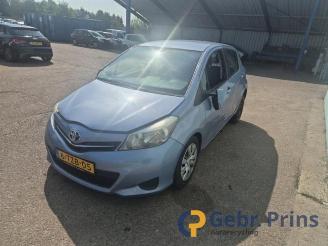 Toyota Yaris Yaris III (P13), Hatchback, 2010 / 2020 1.33 16V Dual VVT-I picture 3